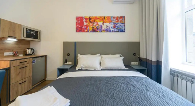 Апартаменты с балконом Partner Guest House Крещатик