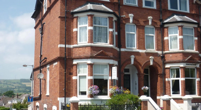Greylands Guest House, Book Pension Llandrindod Wells Powys