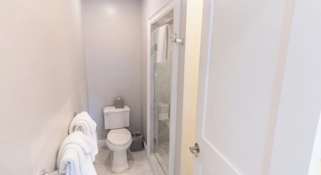 Апартаменты Luxury с 3 комнатами The Newport Lofts - 364 Thames Street