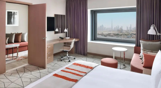 Двухместный полулюкс Отель Holiday Inn & Suites - Dubai Festival City by IHG
