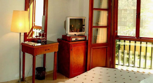 Семейный люкс B&B Boutique Hotel