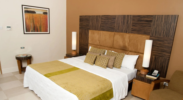 Island Inn All Inclusive Hotel, Rezervovat Hotel 3hvězdičkové hotely v Saint Michael, 3*