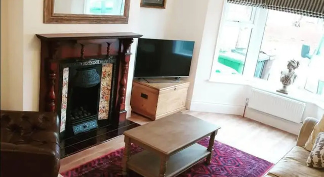Charming 2-bed Cottage in Formby, Liverpool, Varaa Lomakoti Mökit kohteessa Merseyside, Mökki