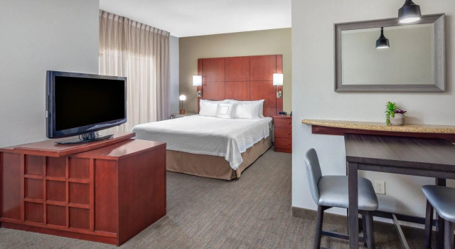 Residence Inn Phoenix NW/Surprise, Забронировать Отель Сюрпрайз Phoenix Metropolitan Area