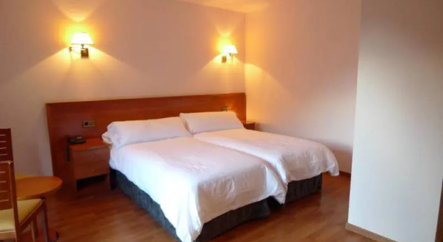 Двухместный номер Standard с балконом Hotel & SPA Niunit