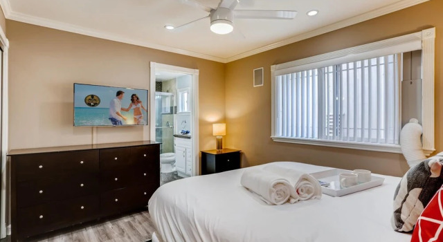 Amazing Family Friendly Newport Beach Home - 1 Block To Ocean (C2)