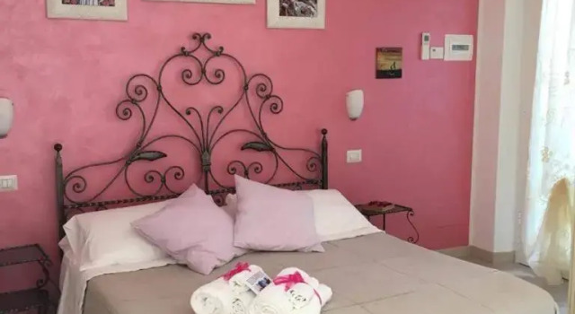 Giglio Del Conero, Rezerwuj Hotel Numana 