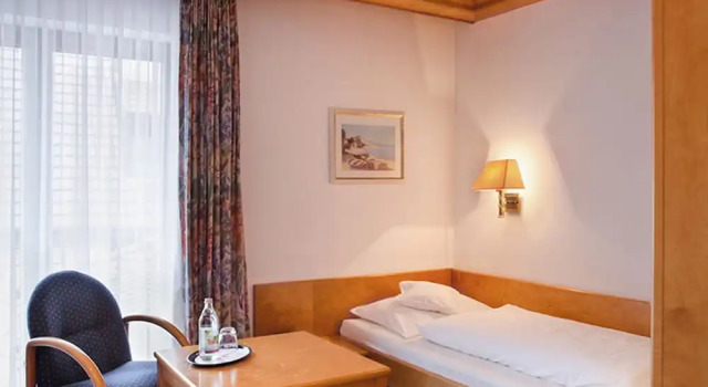 Номер Economy Flair Hotel Weinstube Lochner