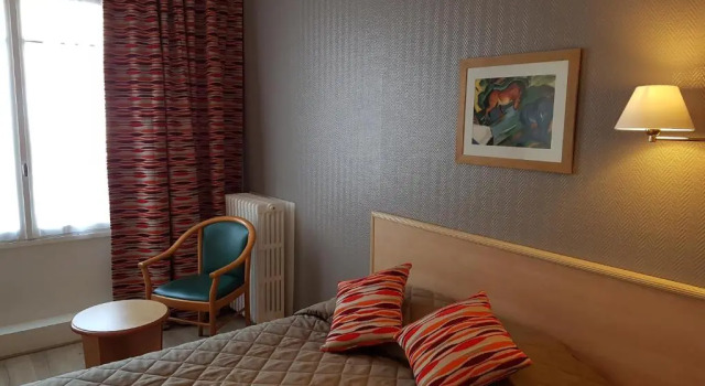 Двухместный номер Superior Hôtel du Cheval Rouge