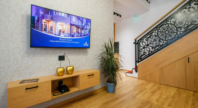 Garni Hotel Royal Crown