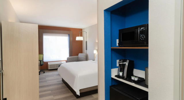 Двухместный номер Standard Holiday Inn Express Hotel & Suites Magee by IHG