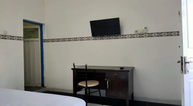 Номер Standard Hotel O Pondok Baruga 777 Near Sarewo Musik Studio Kendari