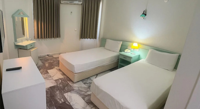 Одноместный номер Standard Mandalinn Hotel