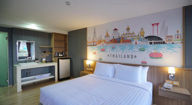 The Qube Fifty Hotel