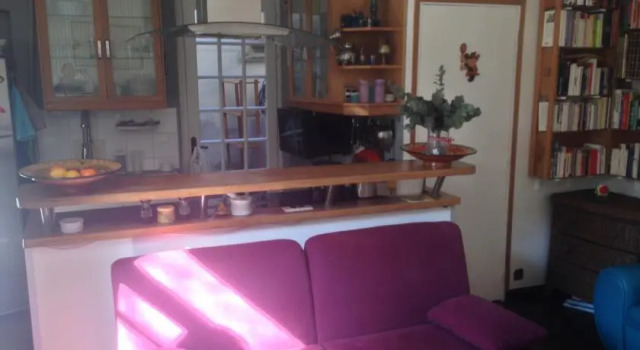 cosy rare 2 bedroom apartment around a private garden, Забронировать Апартаменты/квартира Отели в центре Нейи-сюр-Сен, в центре
