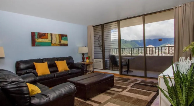 Номер Premier Royal Hawaiian Hospitality