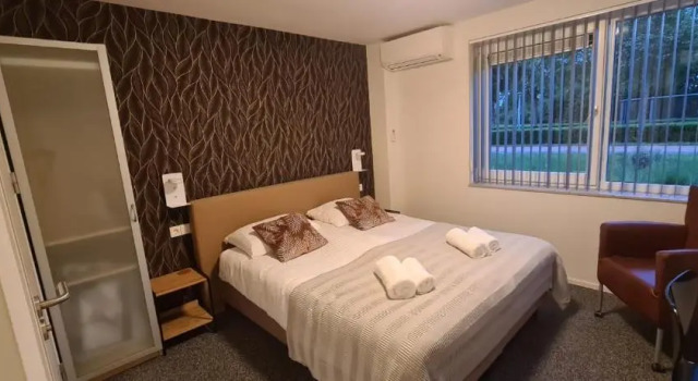 B&B Adrina, Забронировать Отель «постель и завтрак» Зеволде Флеволанд