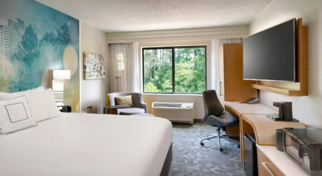 Номер Standard Courtyard by Marriott Charlotte Airport LoSo