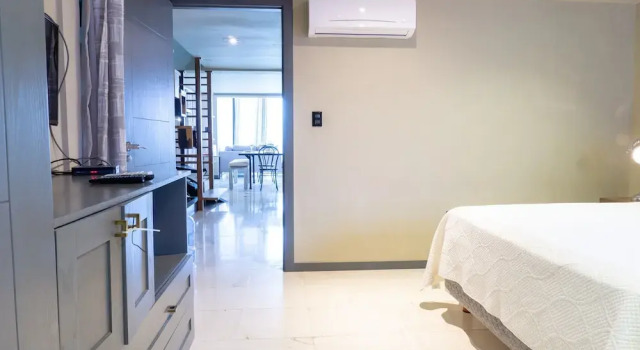 Lotus 8 Playa del Carmen Penthouse feat Oceanview Private Roof Terrace by RedAwning, Prenota Appartamento Hotel a Quintana Roo con parcheggio, Parcheggio