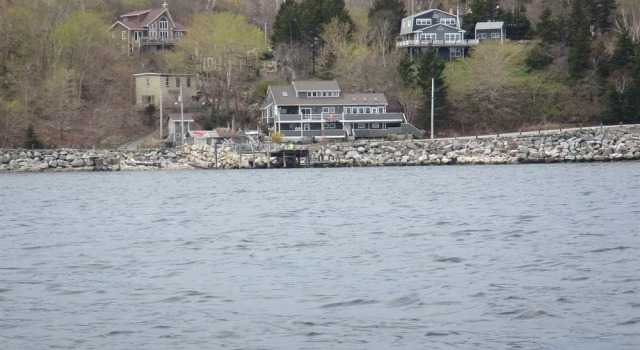 SeaWatch Bed & Breakfast, Book Hotel Fergusons Cove Canada