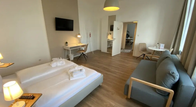 Zimmer FREI Boardinghouse
