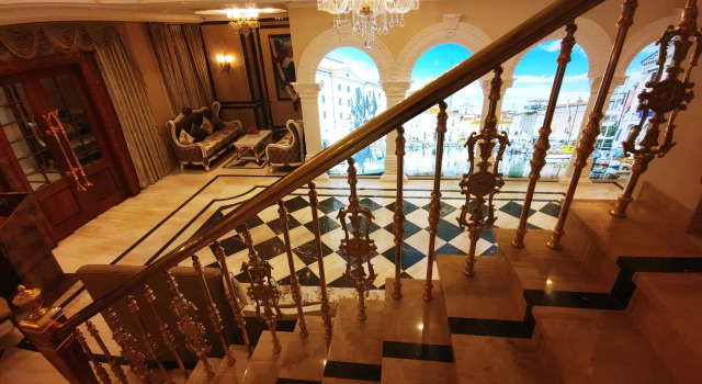 Anant Palace Hotel