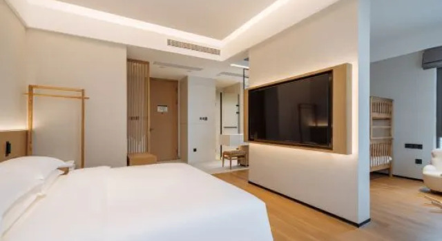 Семейный люкс Banlan Hotel (Jiujiang Railway Station Wanda Plaza)