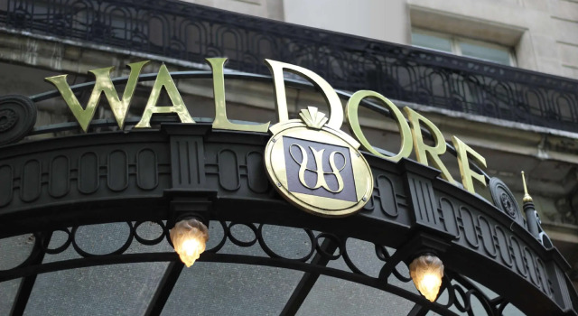 Двухместный номер Superior The Waldorf Hilton