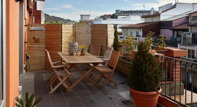 Апартаменты Gaindegi by FeelFree Rentals