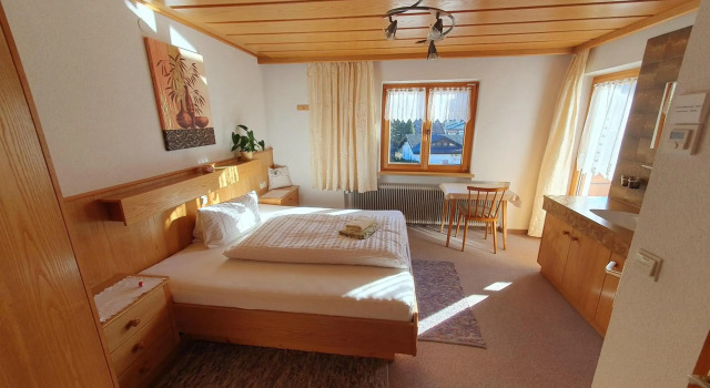 Haus Salzmann, Book Hotel Hotels in Vorarlberg with Parking, Parking