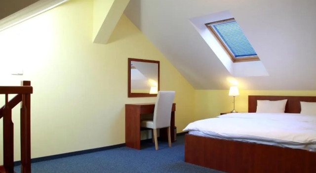 Полулюкс Hotel Vera