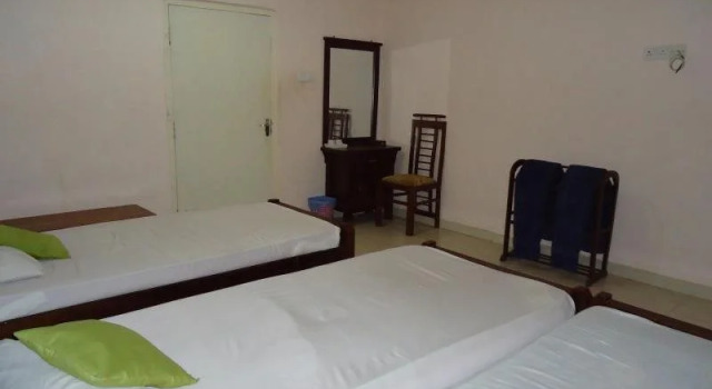 Triinco Huts, Prenota Hotel Trincomalee Distretto di Trincomalee
