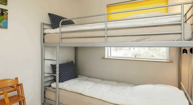 10 Person Holiday Home in Hvide Sande, Prenota Hotel Hotel a Vestjylland con parcheggio, Parcheggio