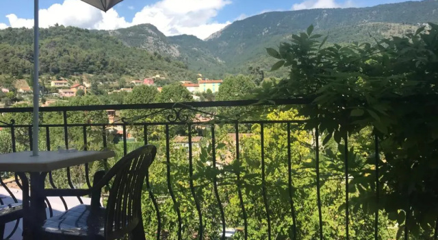 Двухместный номер Standard с балконом Hôtel La Vigneraie