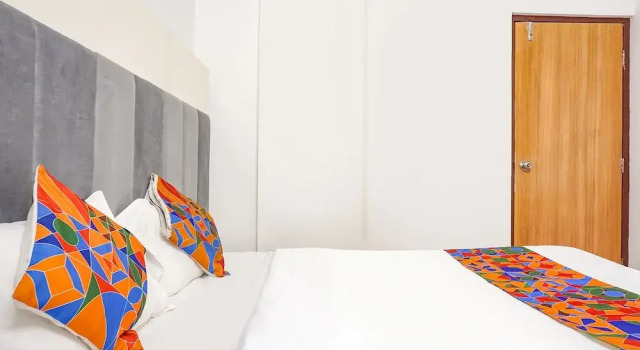 Fabhotel En Suite, Забронировать Отель Отели штата Махараштры с завтраком, Завтраки