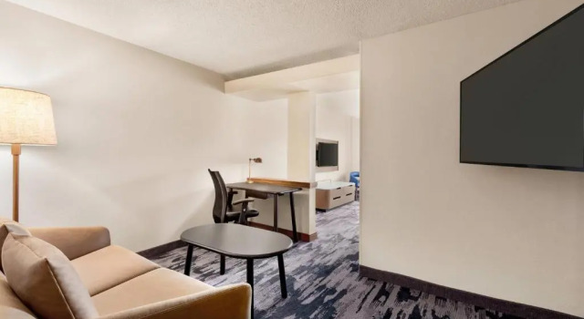 Люкс Fairfield Inn & Suites by Marriott Reno Sparks