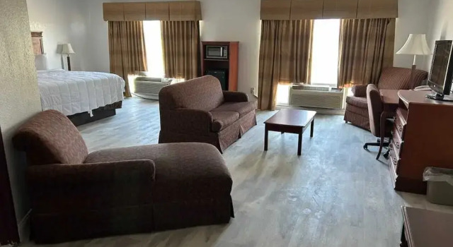 Номер Deluxe Precious Hotel