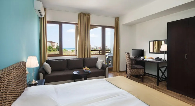 Номер Comfort Sunrise All Suites Resort- All Inclusive