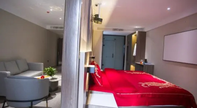 Люкс Deluxe weinan hillman hotel (huazhou branch)