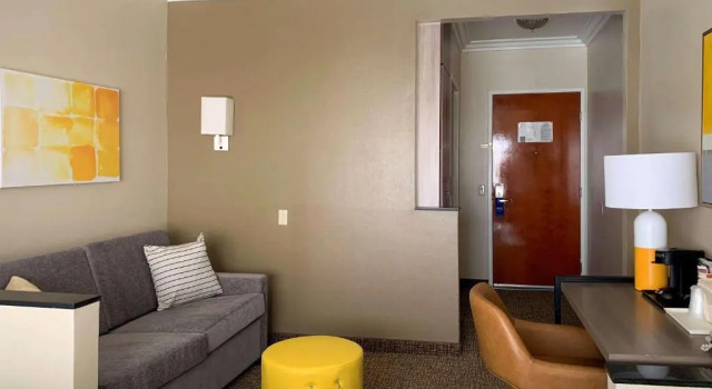 Двухместный полулюкс Comfort Suites Oceanside Camp Pendleton Area