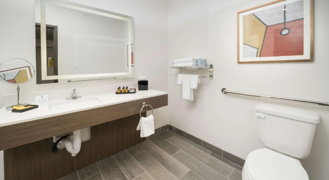 Четырёхместный люкс Wingate by Wyndham Austin North - Round Rock