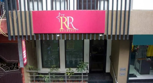 Номер Deluxe RR Residency