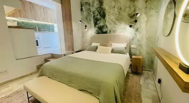 Lovely studio, Забронировать Отель Отели Марбелья с бассейном, рядом с Поле для гольфа Los Naranjos, Бассейн