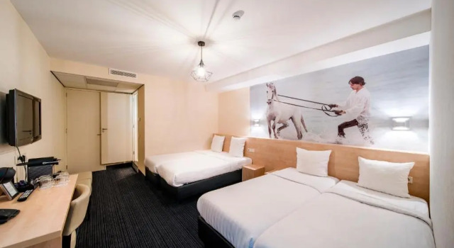 Четырёхместный номер Economy No Window Hotel Iron Horse