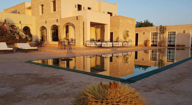 Villa Oceane, Забронировать Вилла Отели Марракеш-Тенсифт-Эль-Хауз с парковкой, Парковка