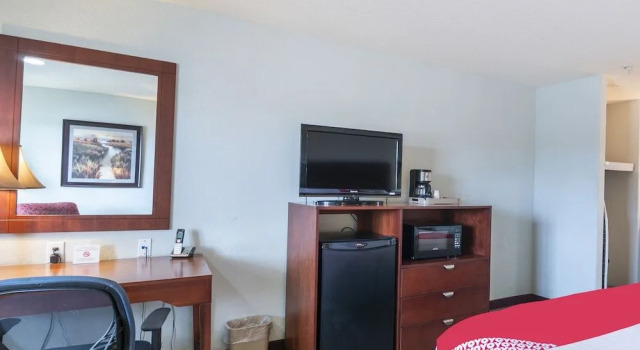 Southern Inn & Suites, Book Hotel Hoteller i Pearsall med parkering, Parkering