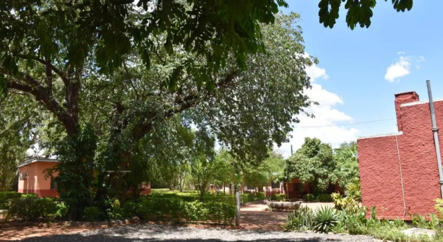 Tabonina Bis, Book Hotel Hotels in Livingstone with Parking, Parking