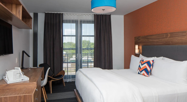 The Frances Modern Inn