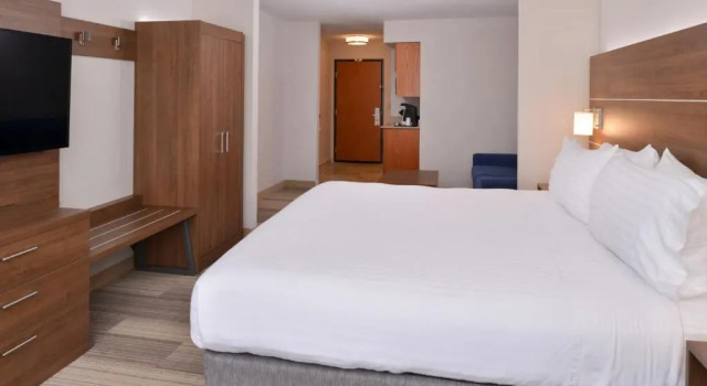 Люкс Holiday Inn Express Mineral Wells by IHG