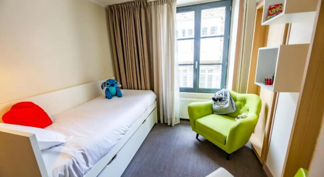 Четырёхместный номер Standard The Originals Boutique, Hôtel du Château, Dinan